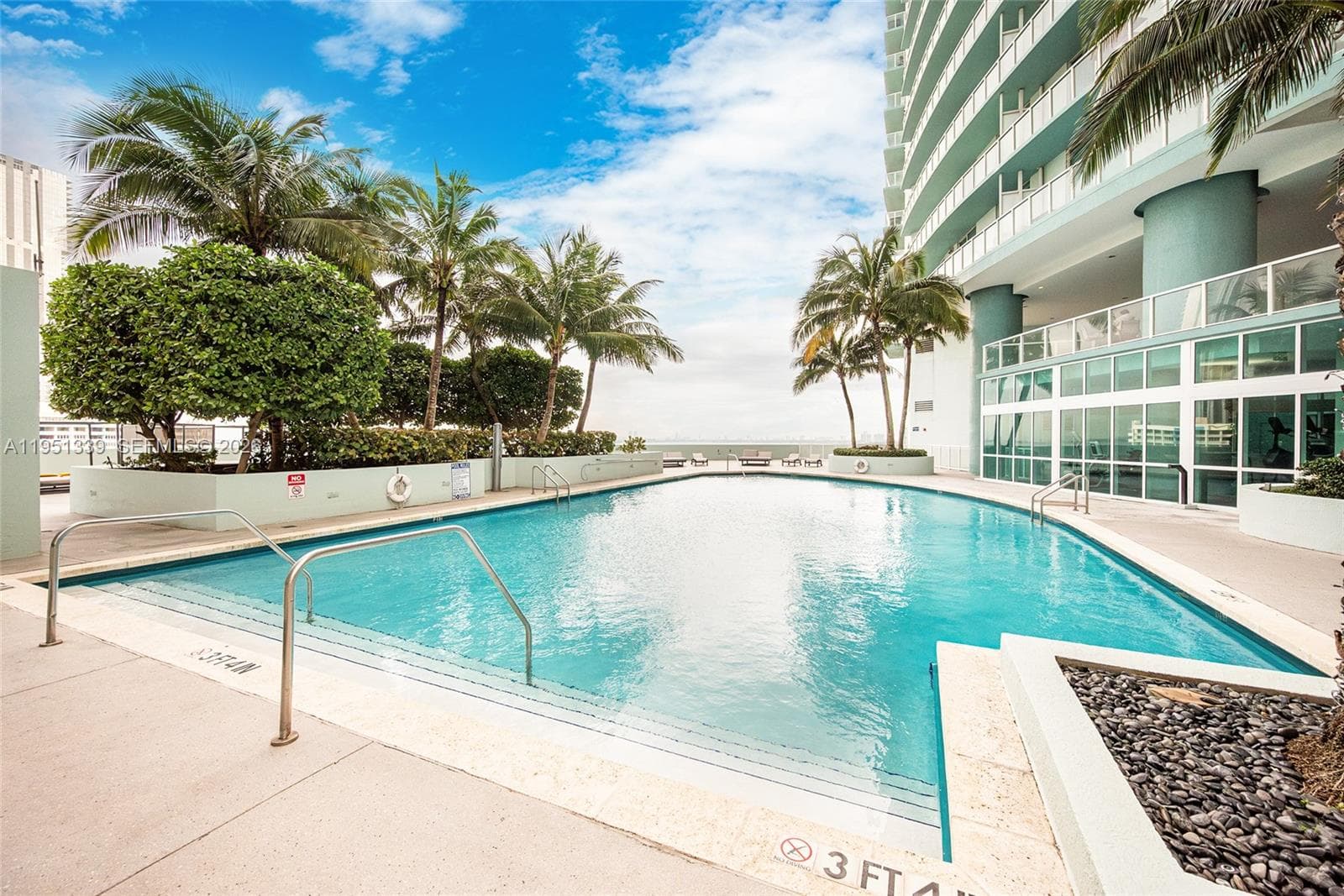 1900 N BAYSHORE DR, Miami FL 33132 — 31