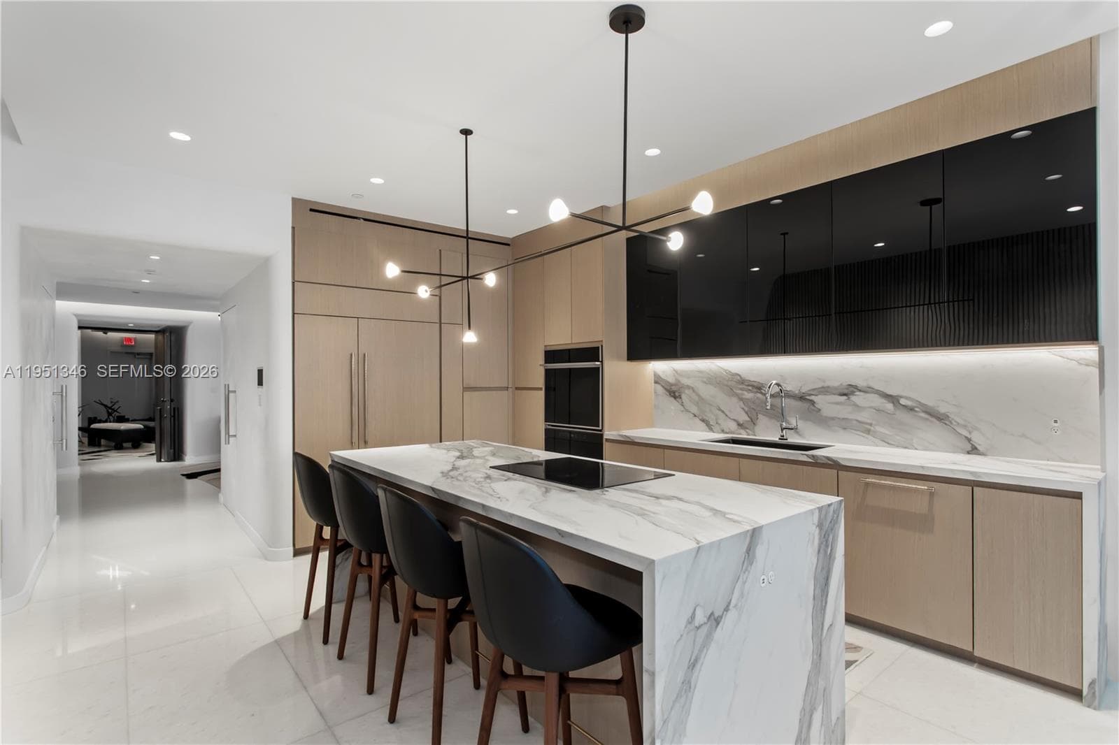 851 NE 1st Ave # 3411, Miami FL 33132 — 71