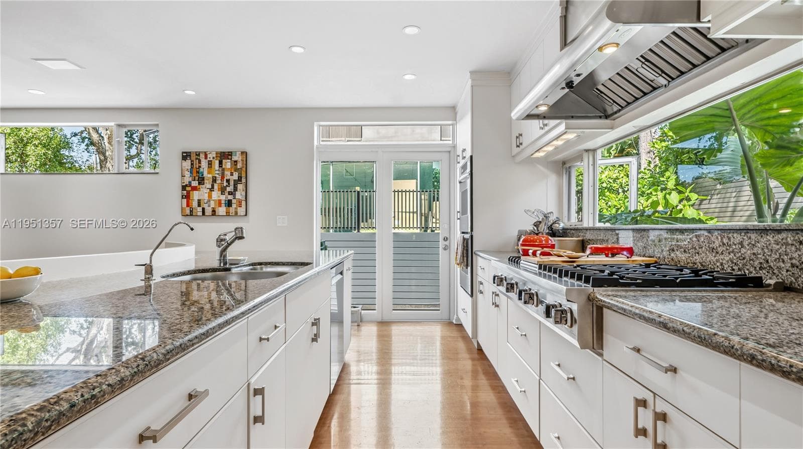 4805 Cherokee Ave, Miami Beach FL 33140 — 6