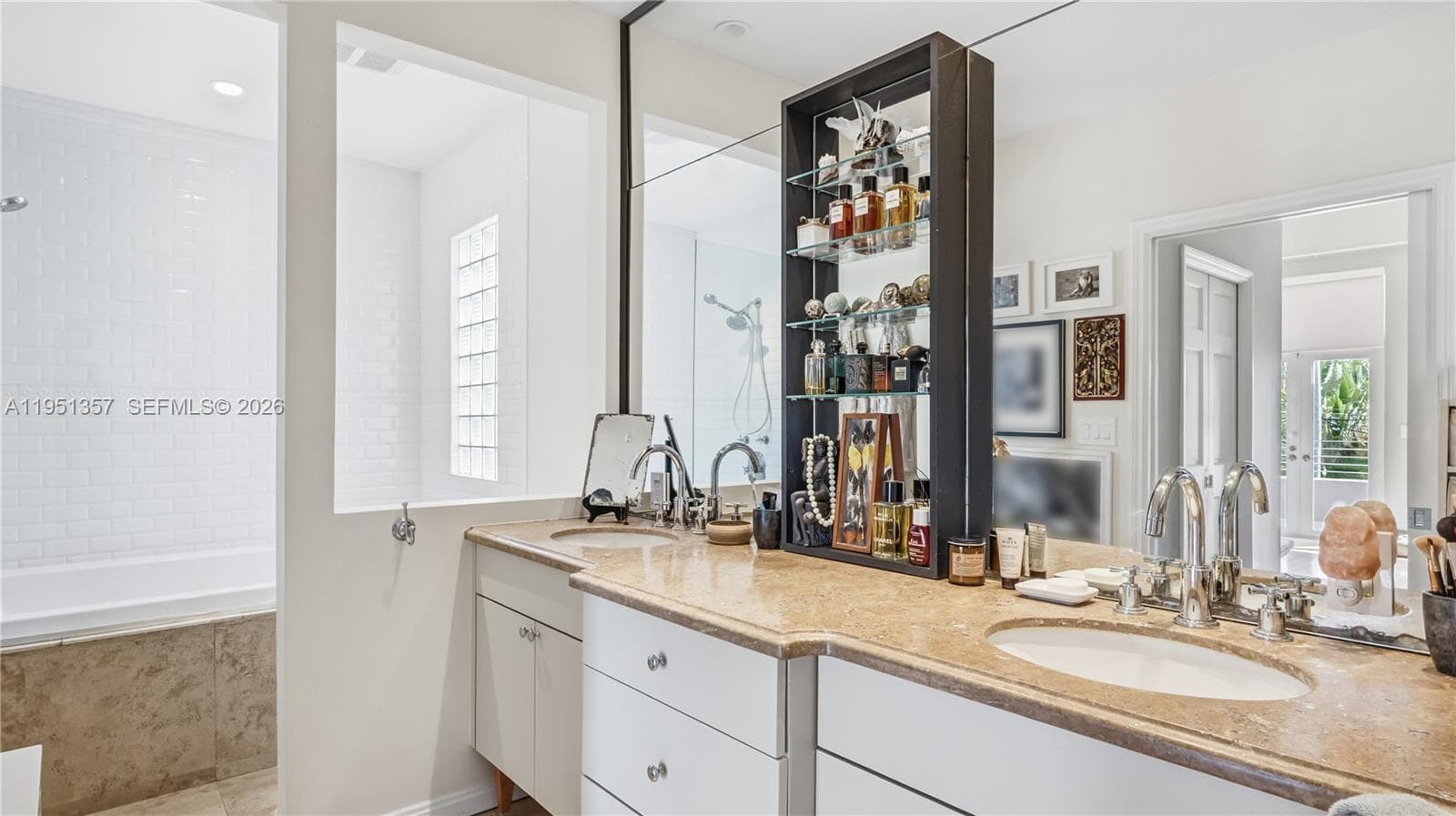 4805 Cherokee Ave, Miami Beach FL 33140 — 24