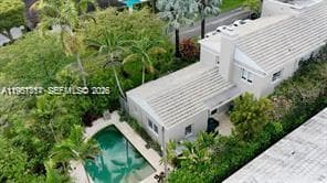 4805 Cherokee Ave, Miami Beach FL 33140 — 37