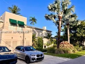 4805 Cherokee Ave, Miami Beach FL 33140 — 39