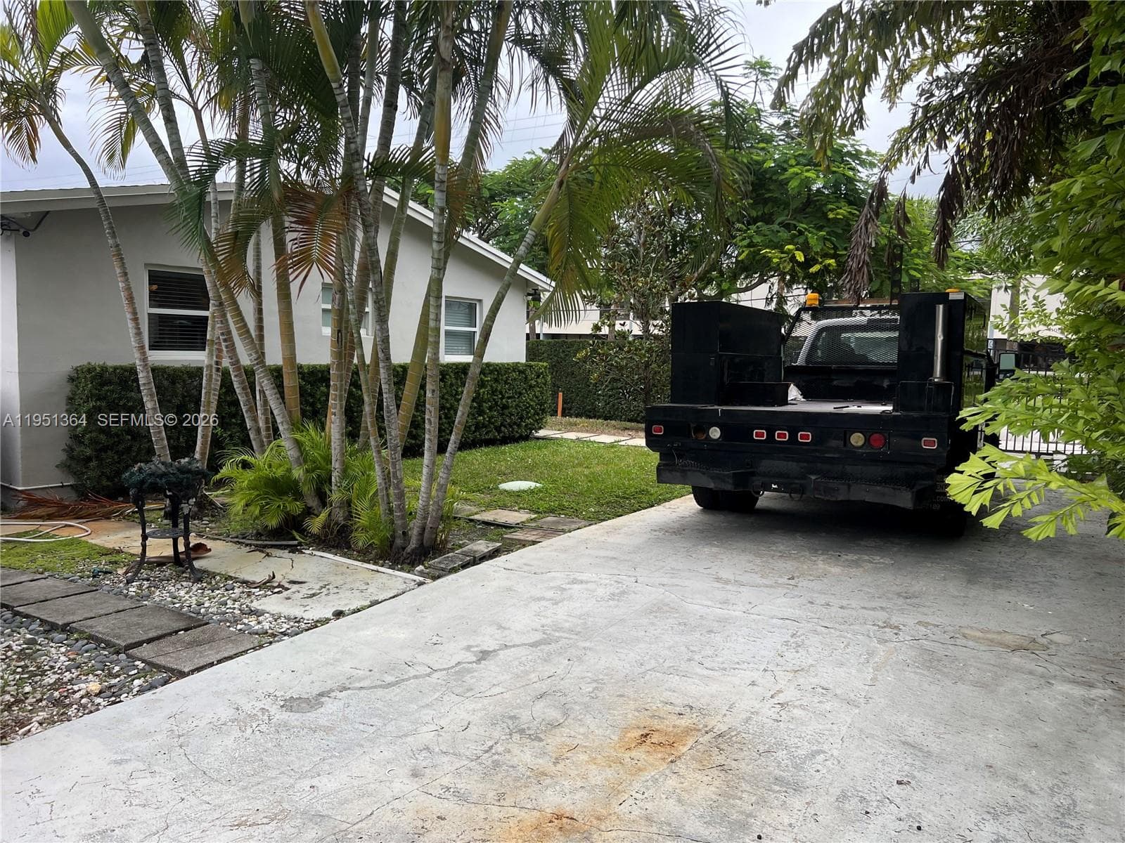 4250 SW 71st Ave, Miami FL 33155 — 1