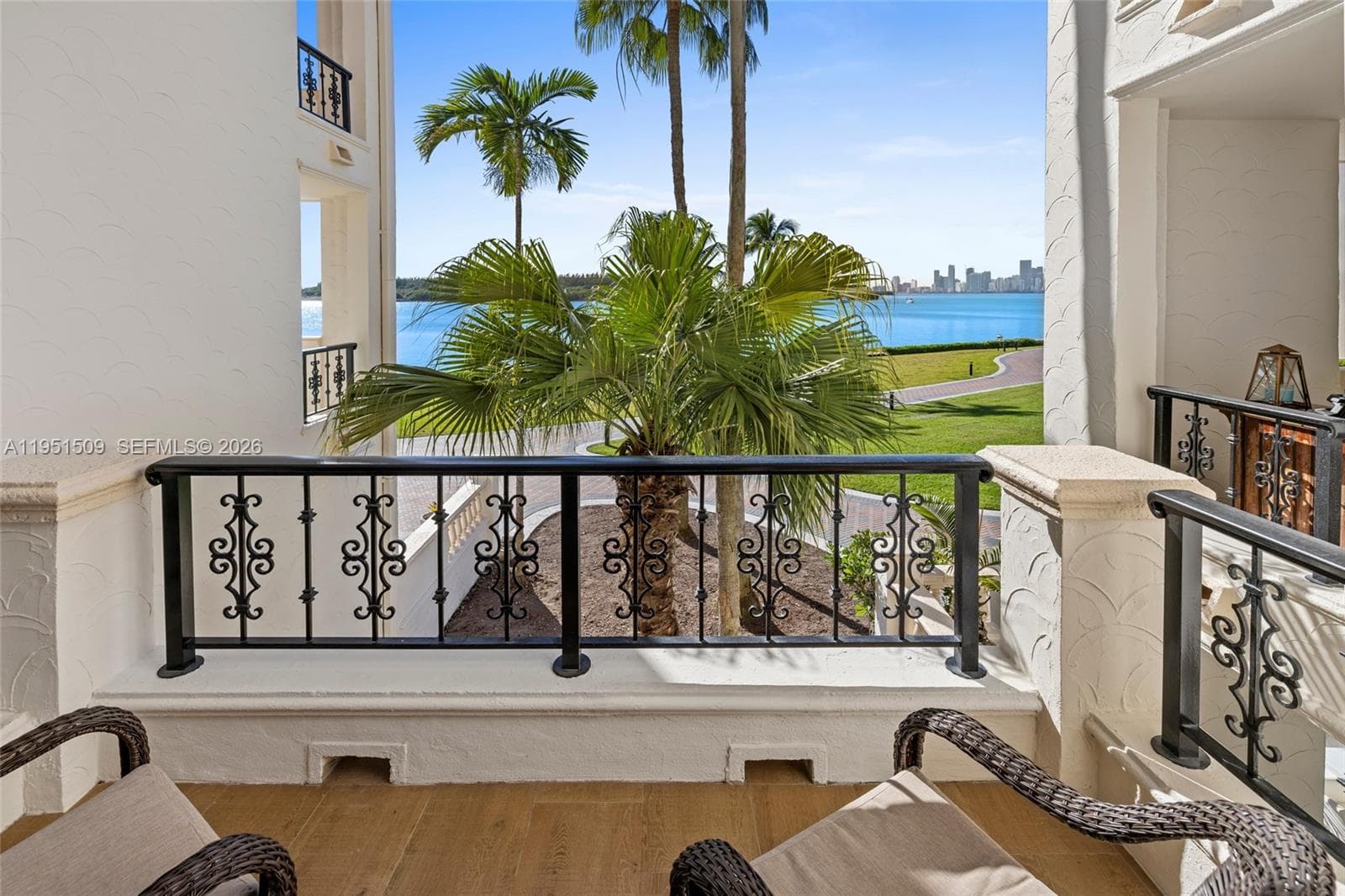 2225 Fisher Island Dr # 3205, Miami Beach FL 33109 — 22