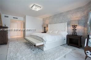 17301 Biscayne Blvd # 2310, North Miami Beach FL 33160 — 15