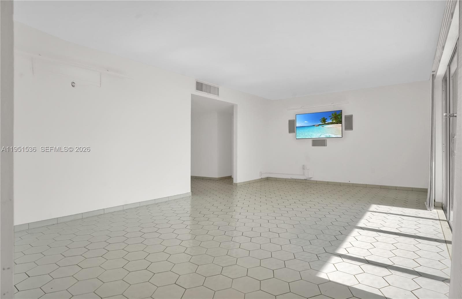 11111 Biscayne Blvd # 21C, Miami FL 33181 — 6