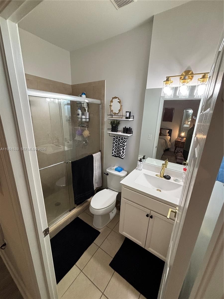 2819 SE 1st Dr # 8, Homestead FL 33033 — 17