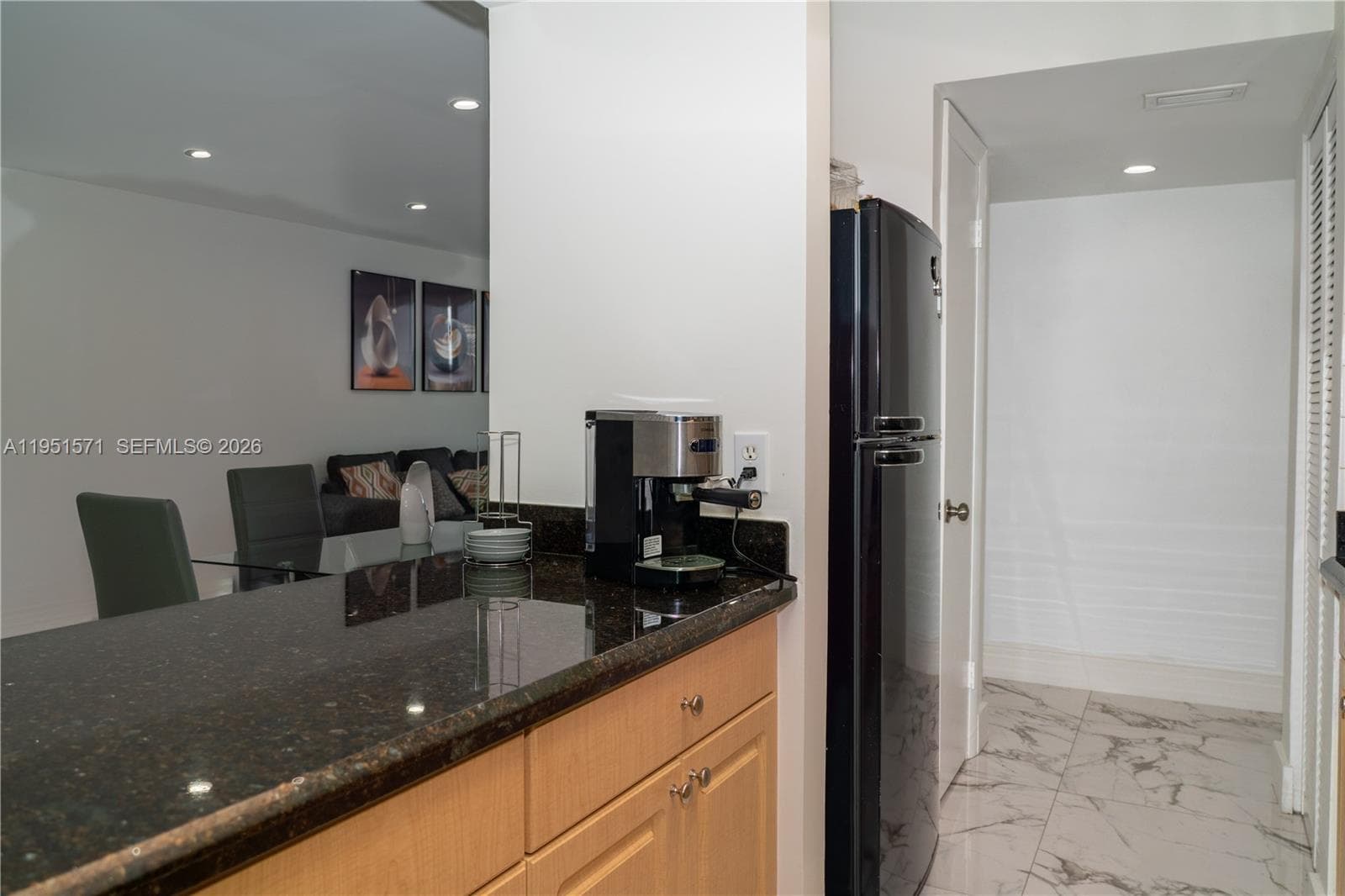 854 NW 87th Ave # 405, Miami FL 33172 — 6