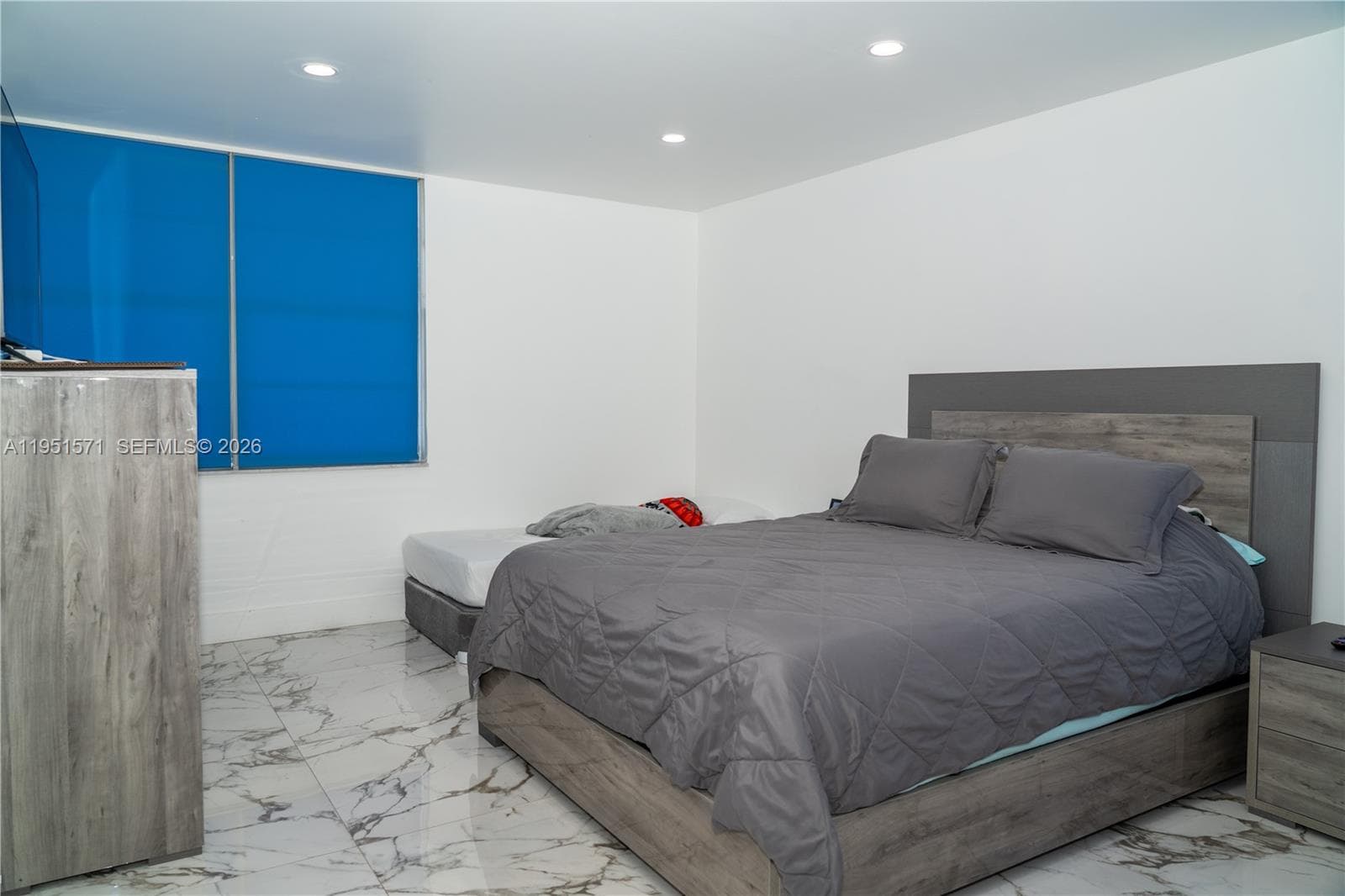 854 NW 87th Ave # 405, Miami FL 33172 — 10
