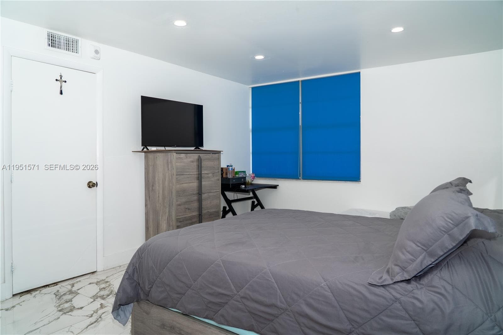 854 NW 87th Ave # 405, Miami FL 33172 — 11