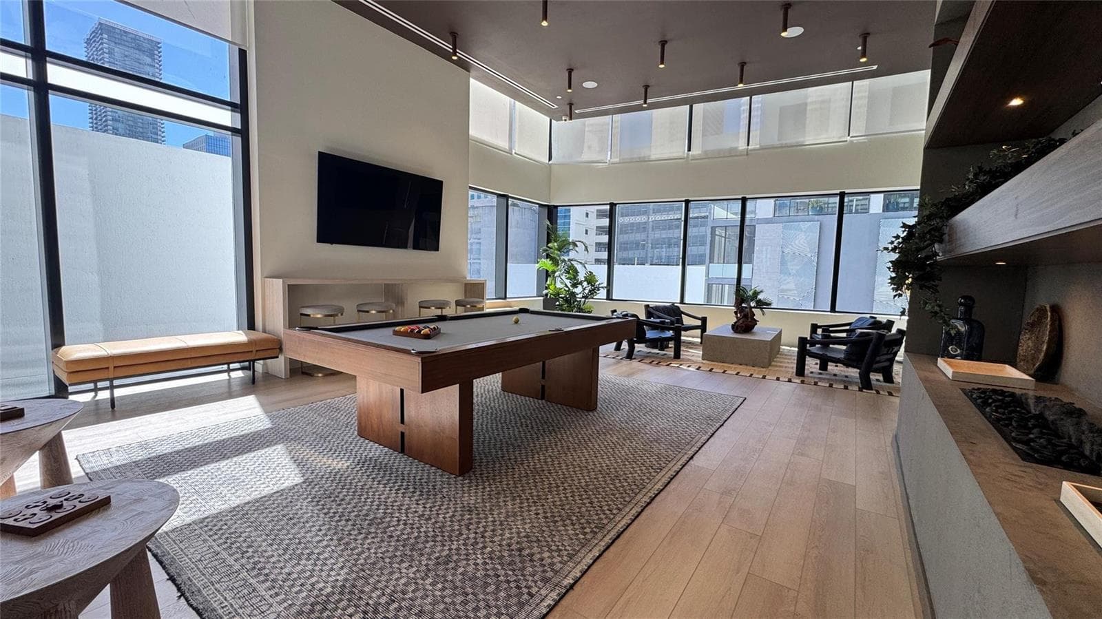 225 N Miami Avenue # 3604, Miami FL 33128 — 42