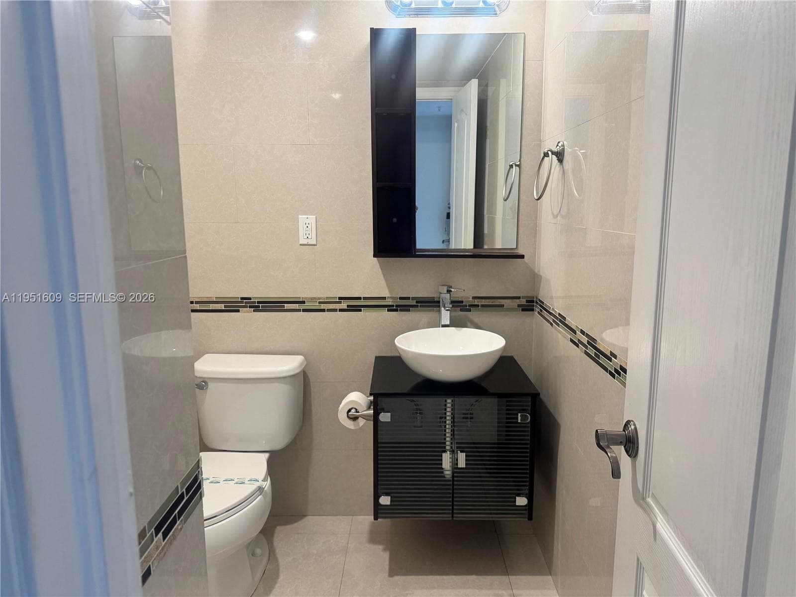 19370 Collins Ave # 1520, Sunny Isles Beach FL 33160 — 22