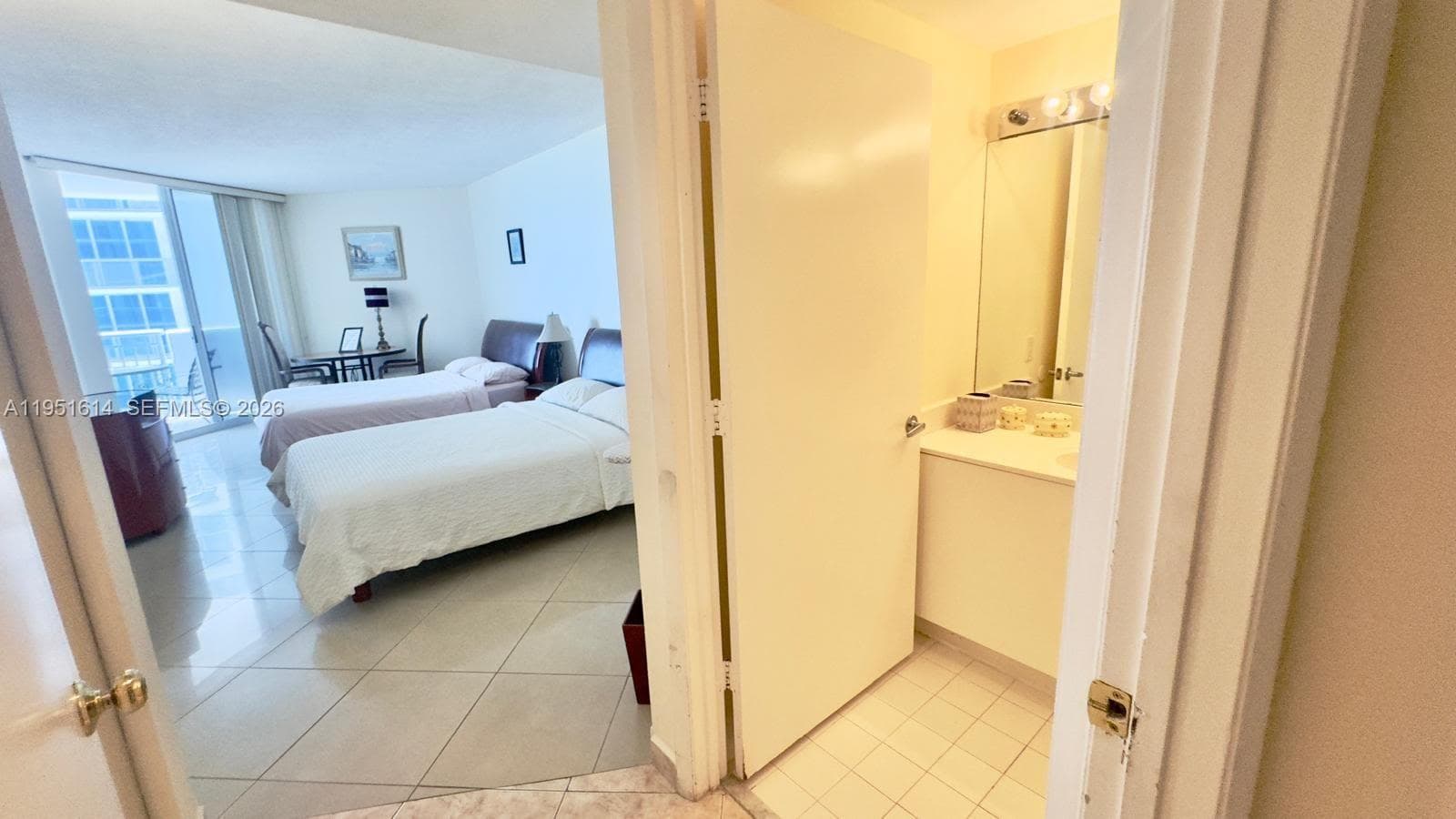 17375 Collins Ave # 1003, Sunny Isles Beach FL 33160 — 33