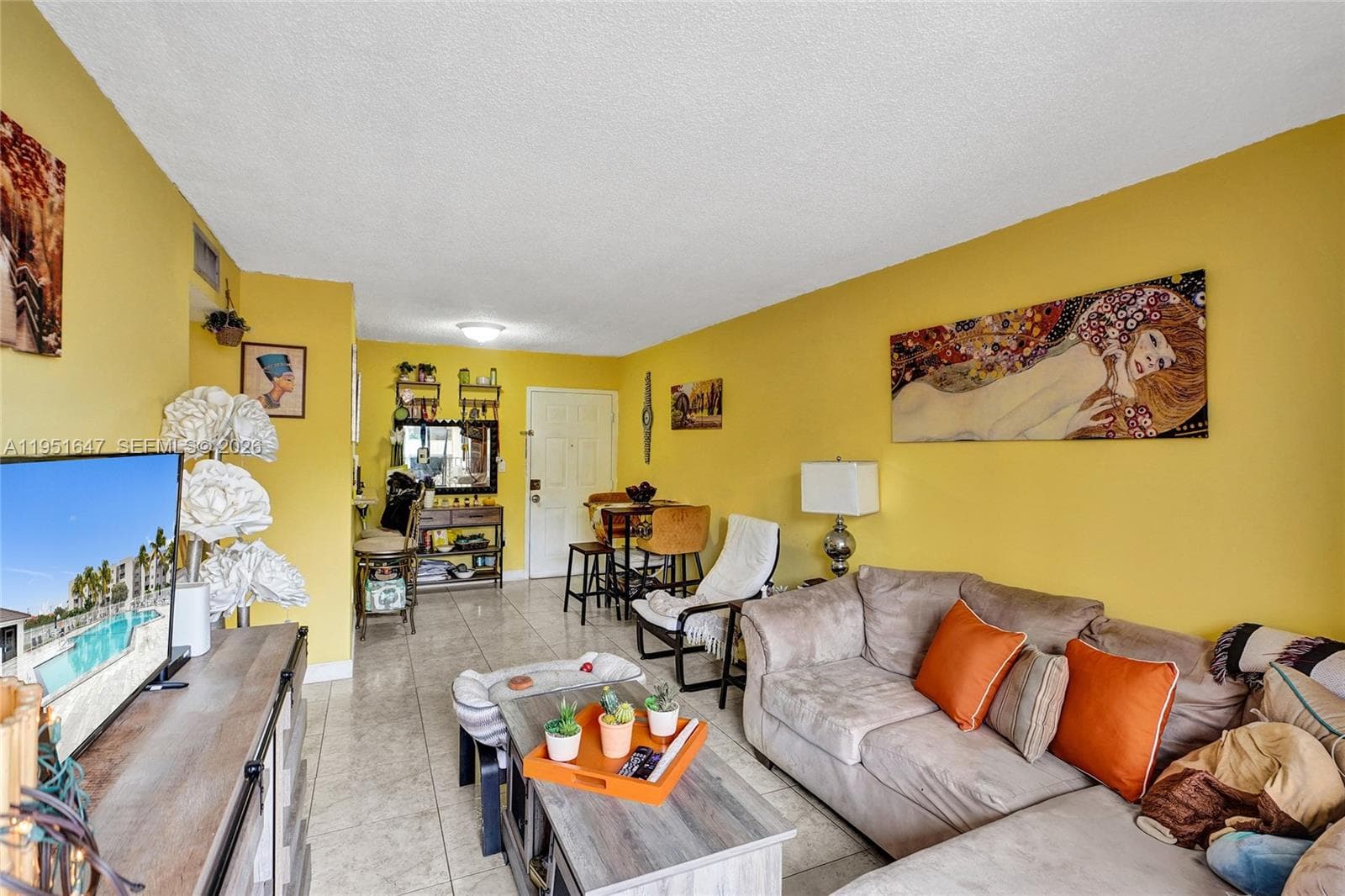 8145 NW 7th St # 315, Miami FL 33126 — 24
