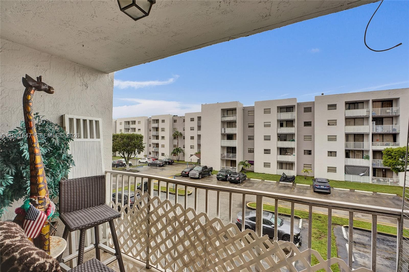 8145 NW 7th St # 315, Miami FL 33126 — 30