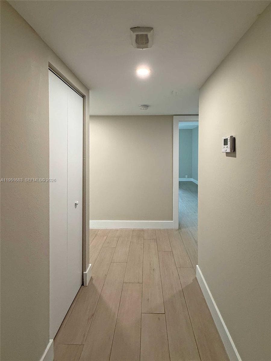 520 Brickell Key Dr # A1010, Miami FL 33131 — 27