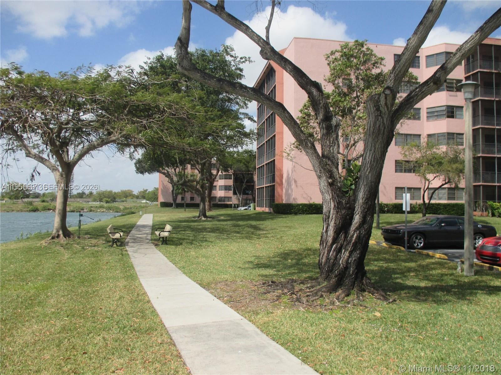 20840 San Simeon Way # 702, Miami FL 33179 — 28
