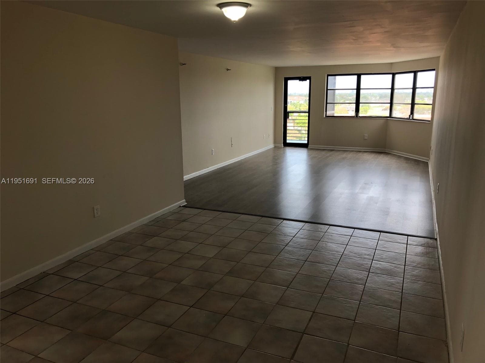 20840 San Simeon Way # 702, Miami FL 33179 — 9