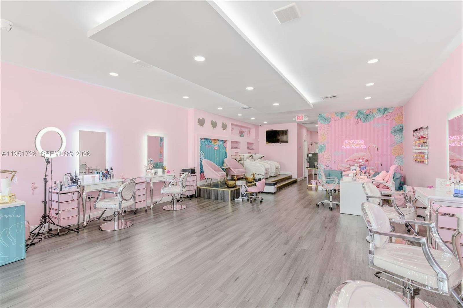 Hialeah, FL — 5