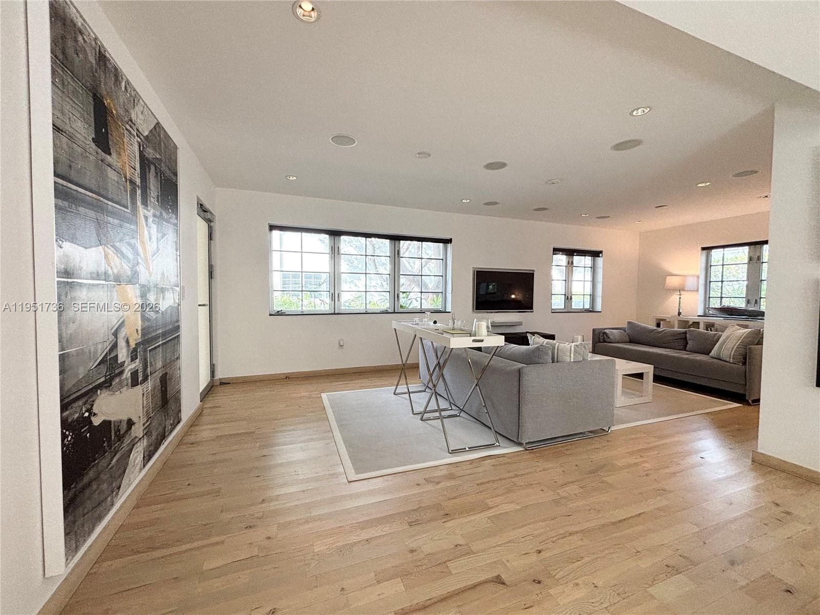 1520 Michigan Ave # 1, Miami Beach FL 33139 — 2