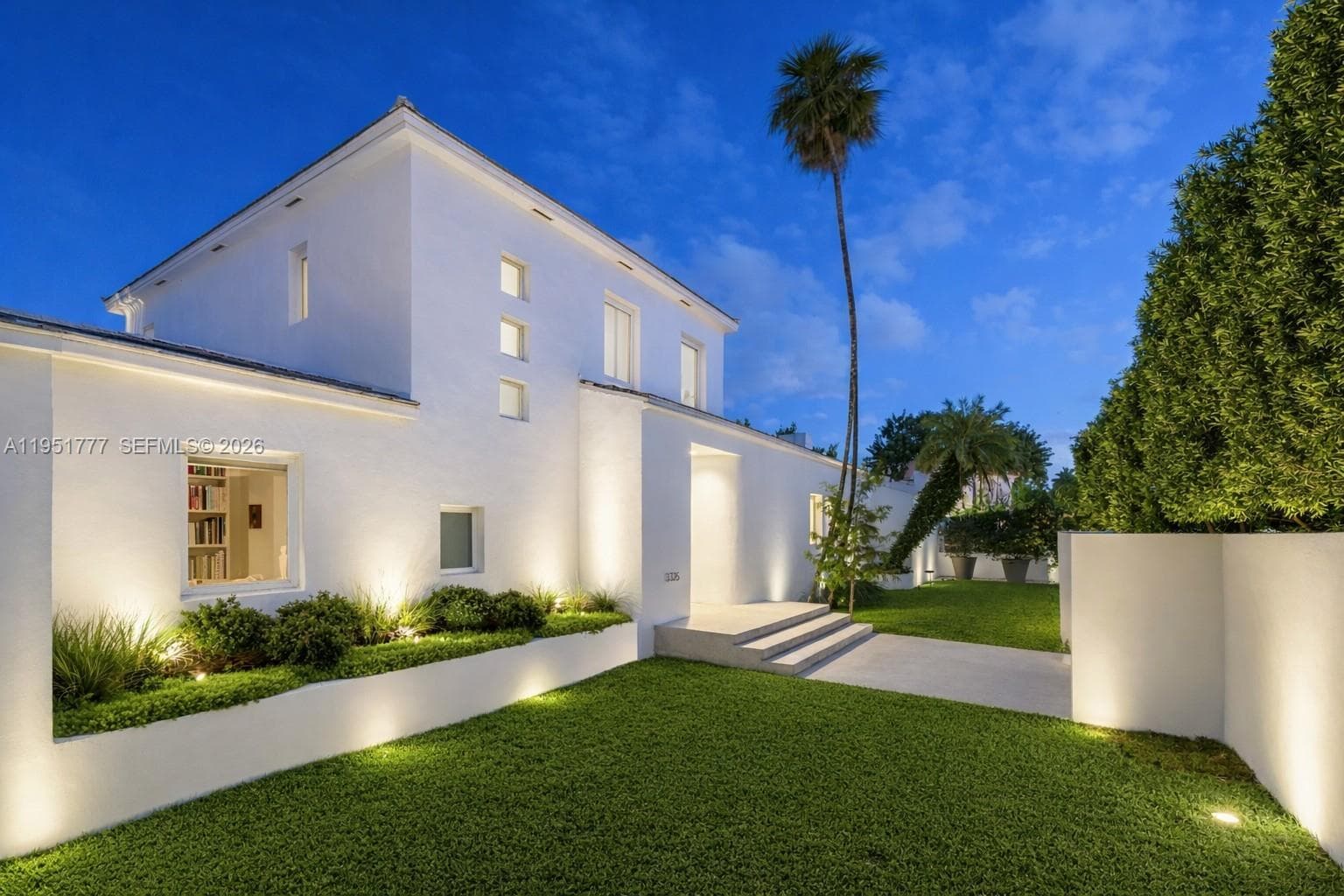 3325 Pine Tree Dr, Miami Beach FL 33140 — 2