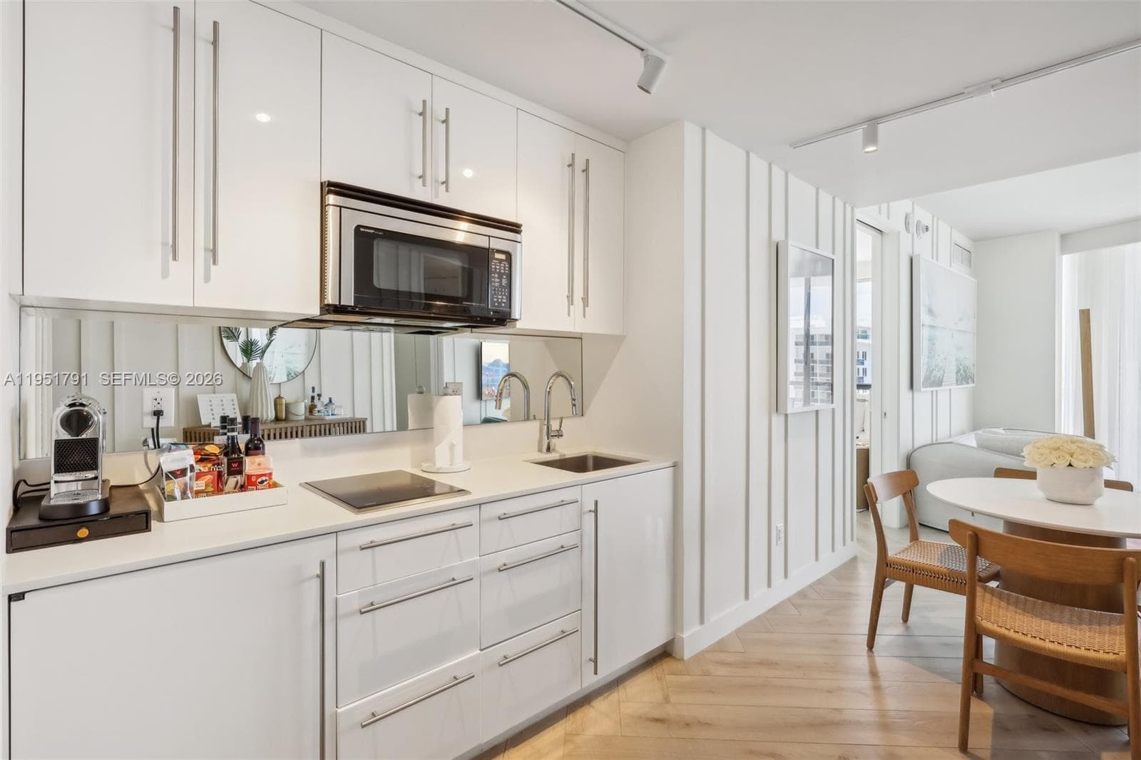 2201 Collins Ave # 1511, Miami Beach FL 33139 — 11