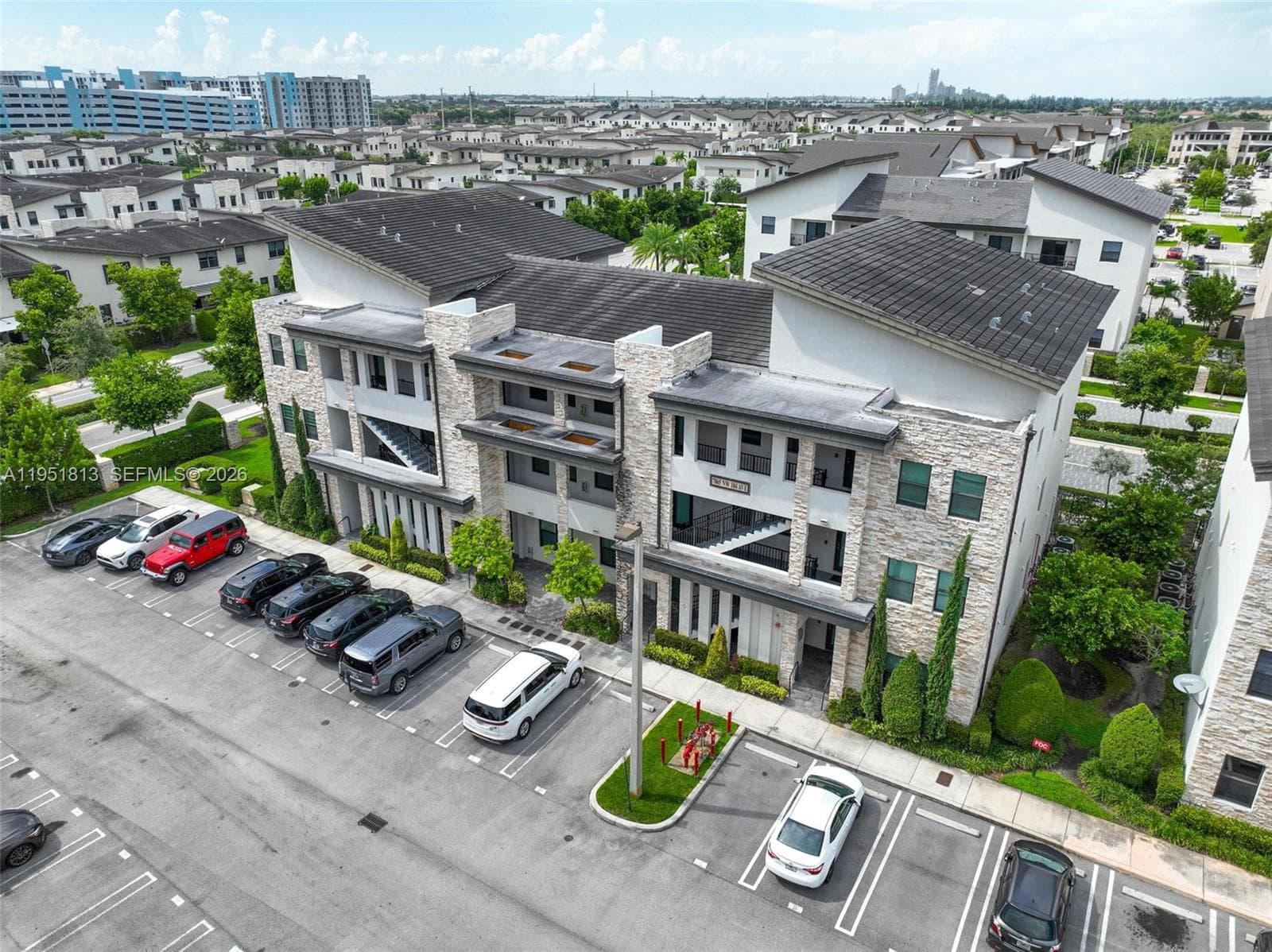 7865 NW 104th Ave # 33, Doral FL 33178 — 24
