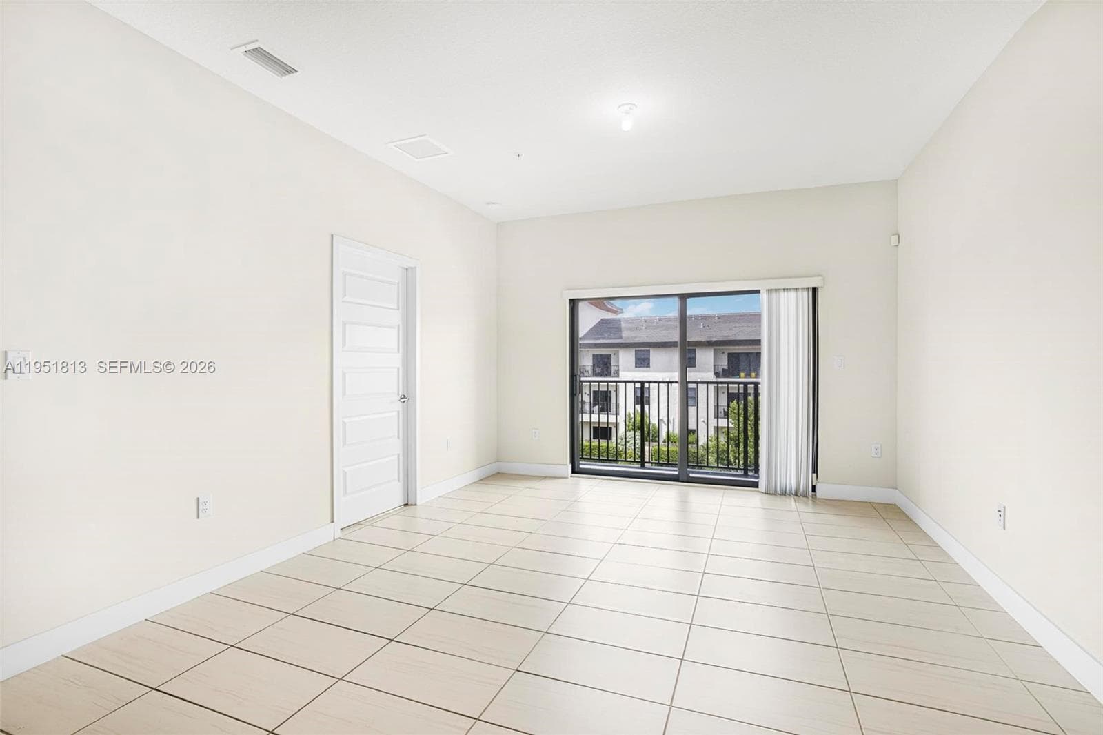 7865 NW 104th Ave # 33, Doral FL 33178 — 8