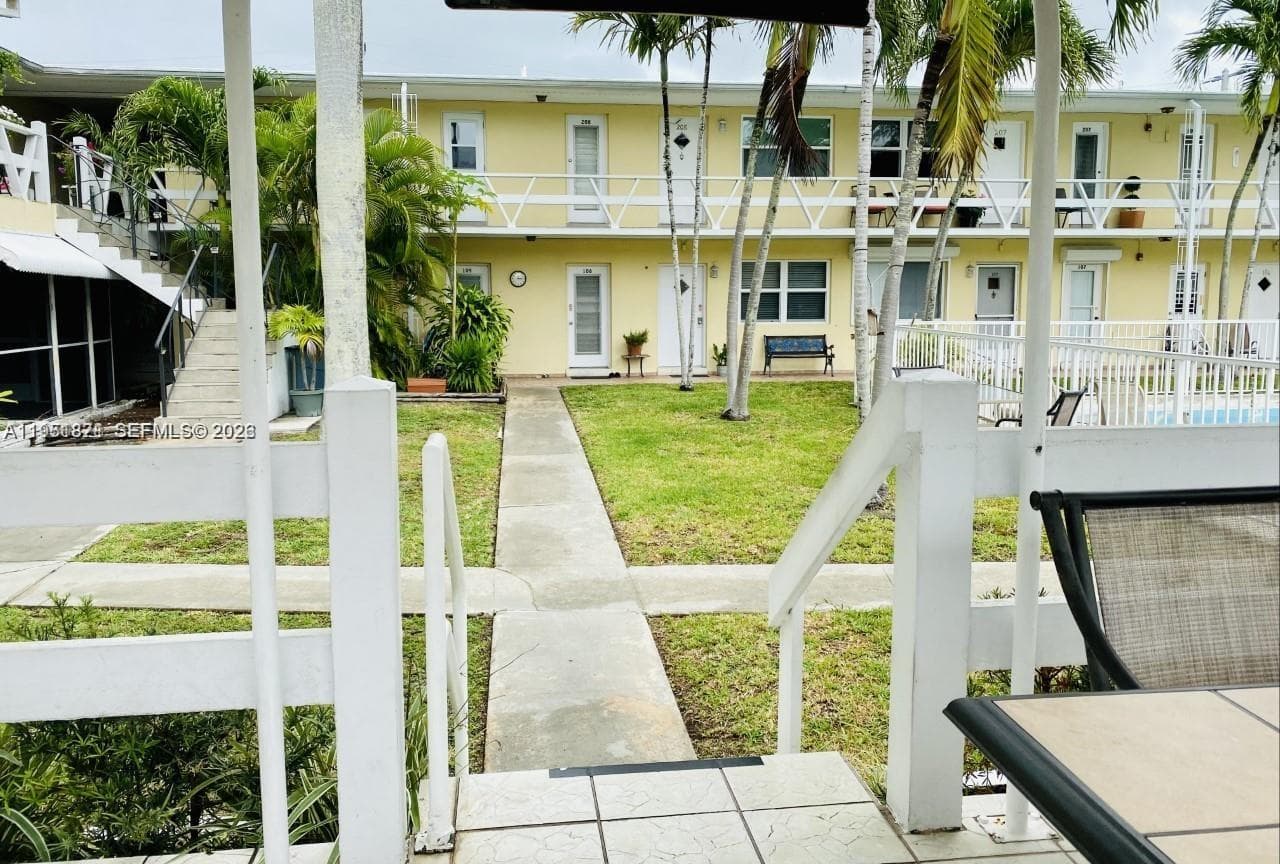 Venice Park, North Miami, FL — 6