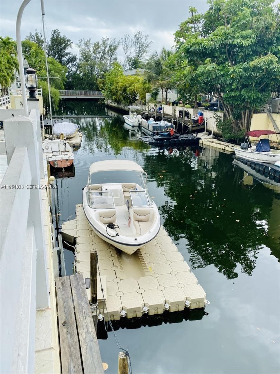 Venice Park, North Miami, FL — 5