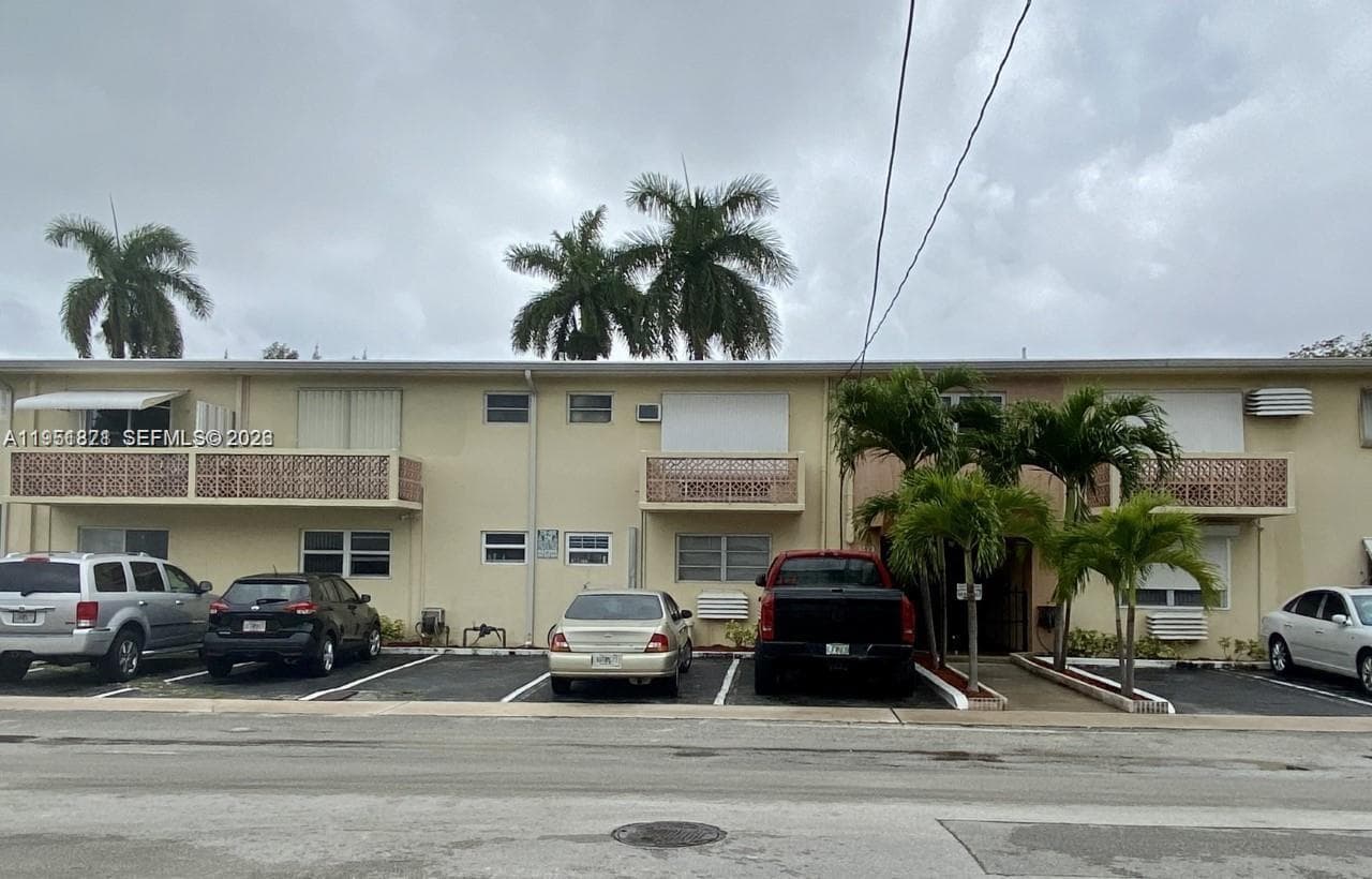 Venice Park, North Miami, FL — 8