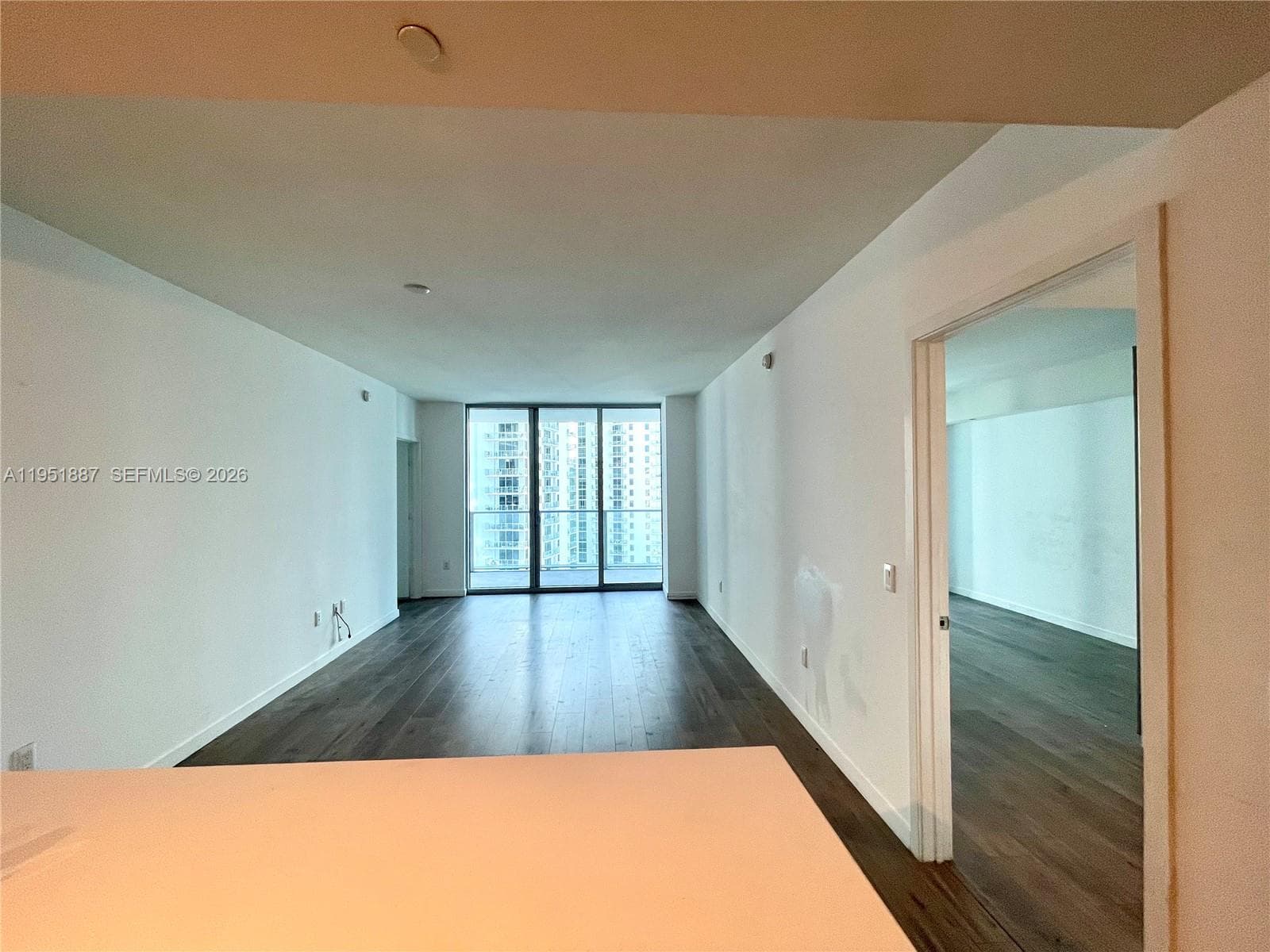 1100 S Miami Ave # 2111, Miami FL 33130 — 27