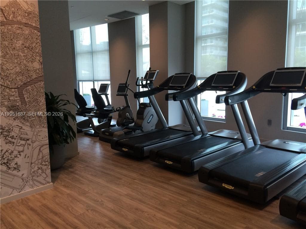 1100 S Miami Ave # 2111, Miami FL 33130 — 6