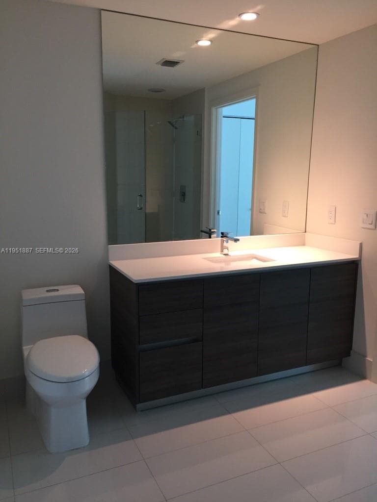 1100 S Miami Ave # 2111, Miami FL 33130 — 17