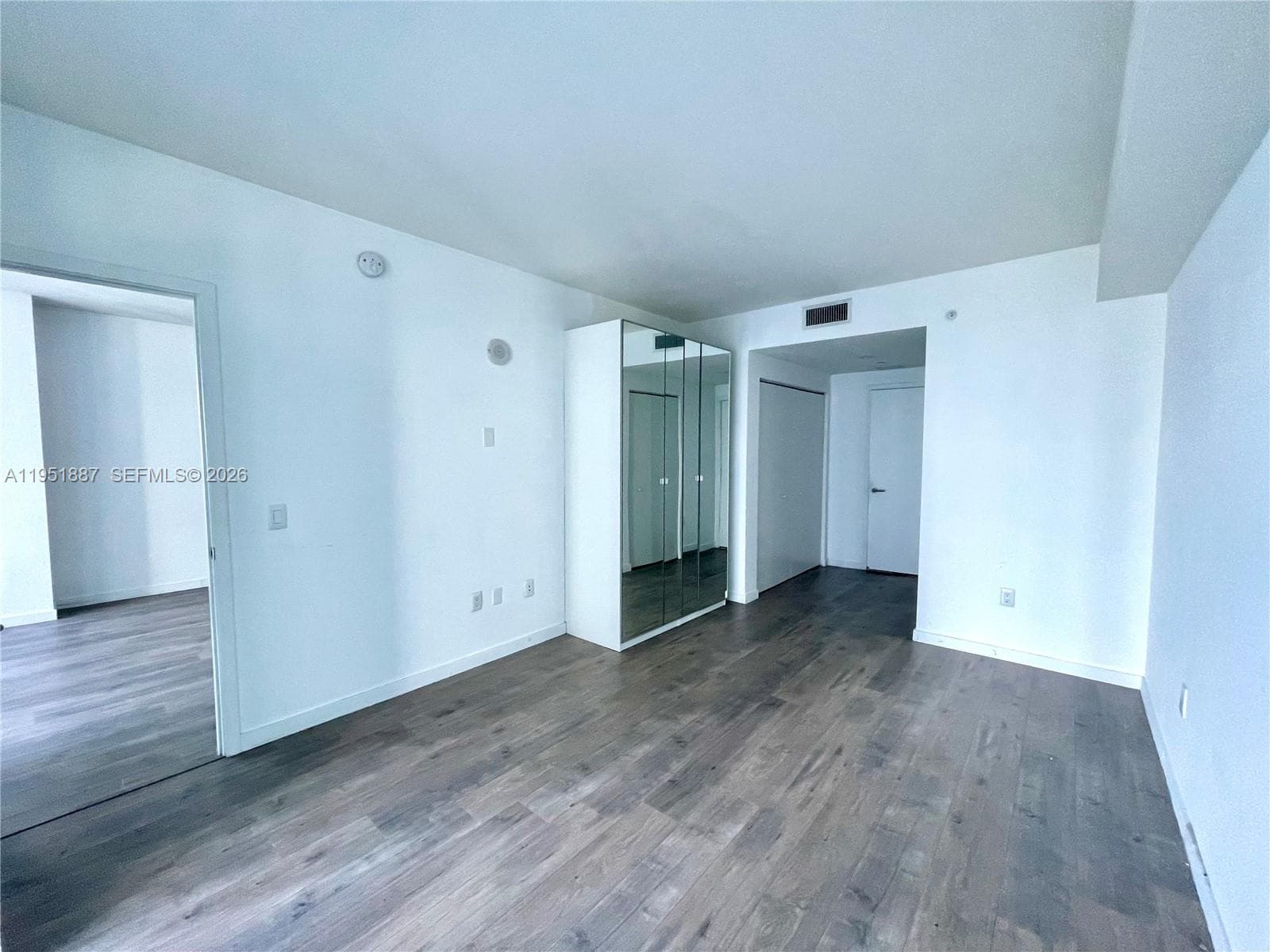 1100 S Miami Ave # 2111, Miami FL 33130 — 36