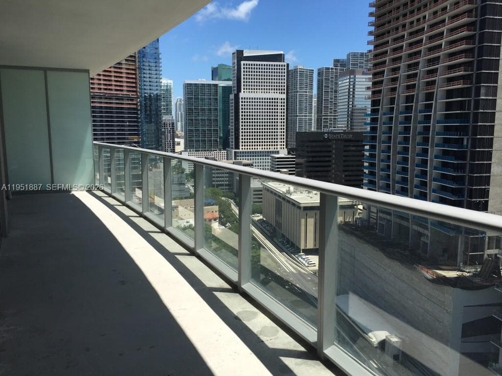 1100 S Miami Ave # 2111, Miami FL 33130 — 18
