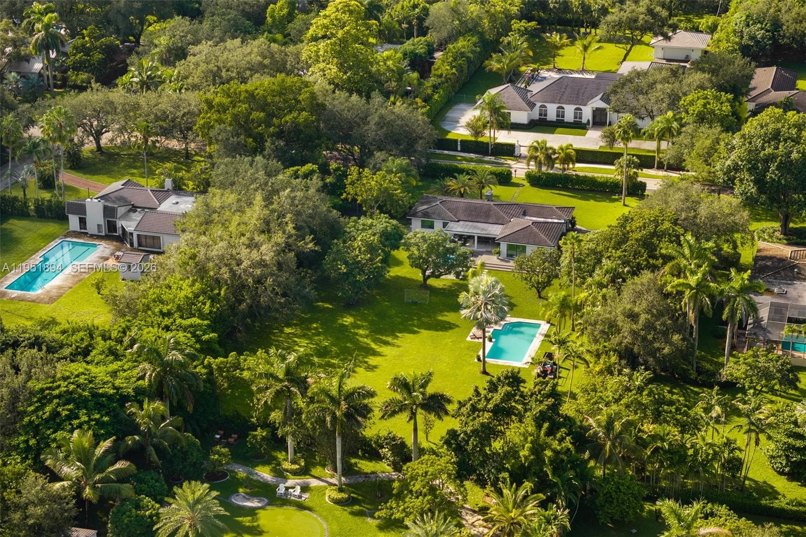 07325 SW 102nd St, Pinecrest FL 33156 — 6