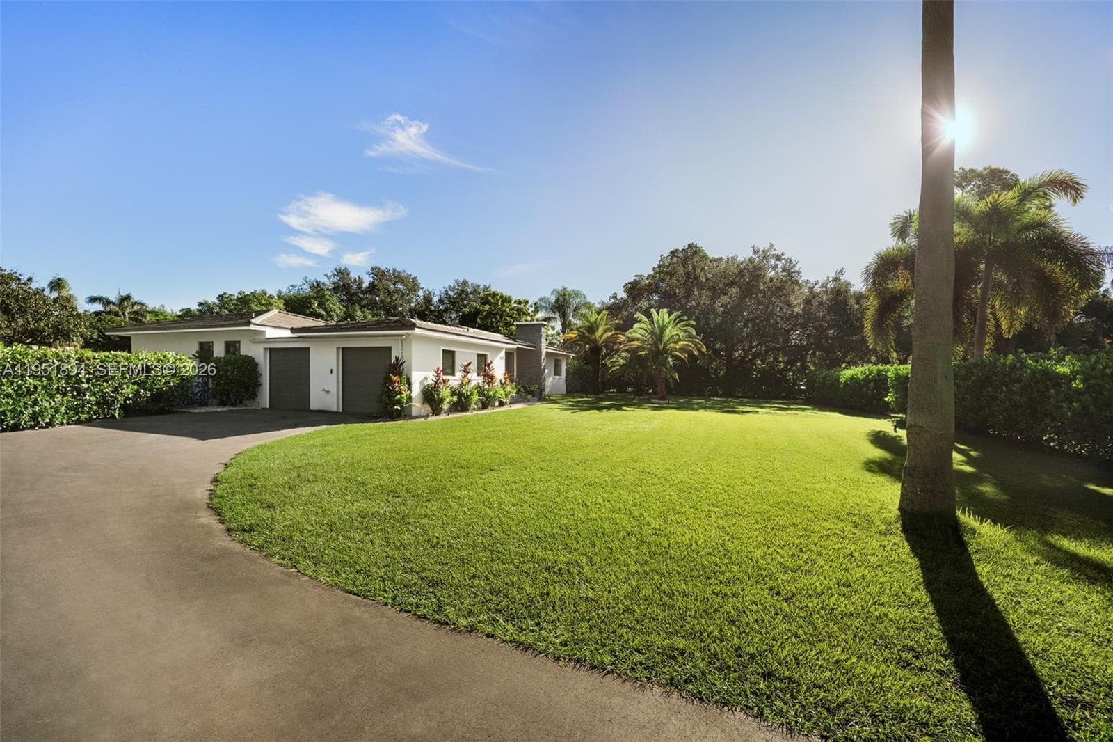 07325 SW 102nd St, Pinecrest FL 33156 — 40