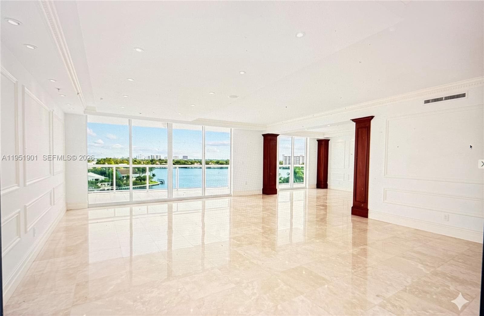 20201 E Country Club Dr # 608, Aventura FL 33180 — 2