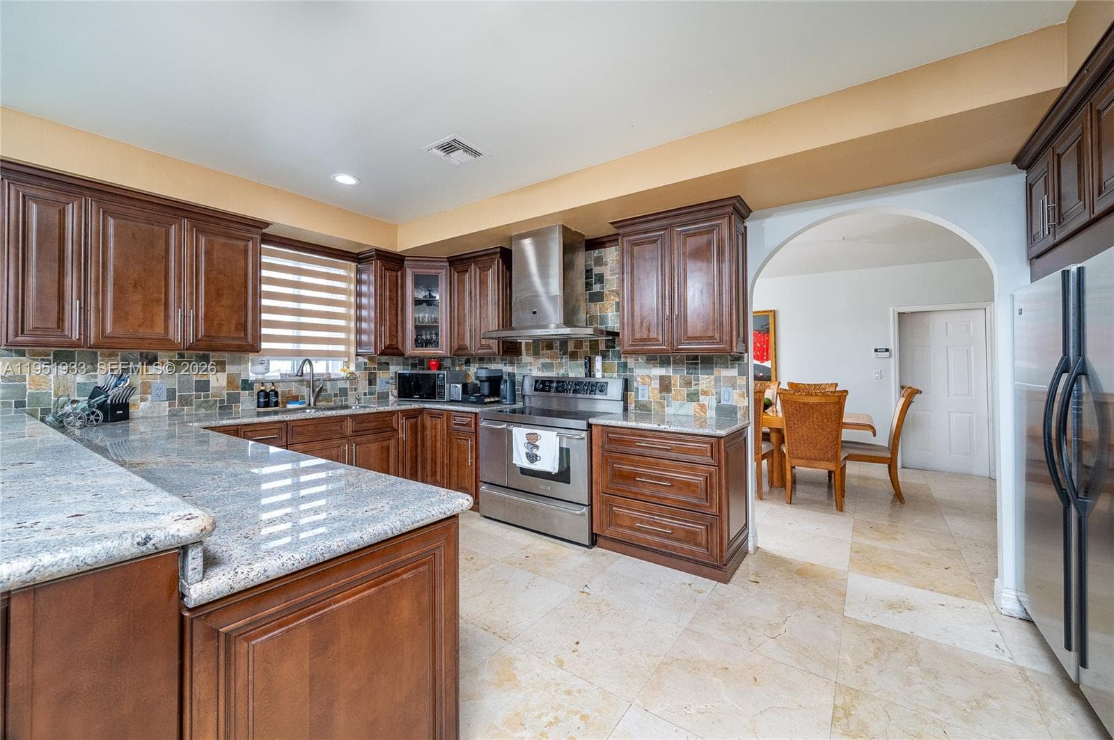 19520 SW 206th St, Miami FL 33187 — 17