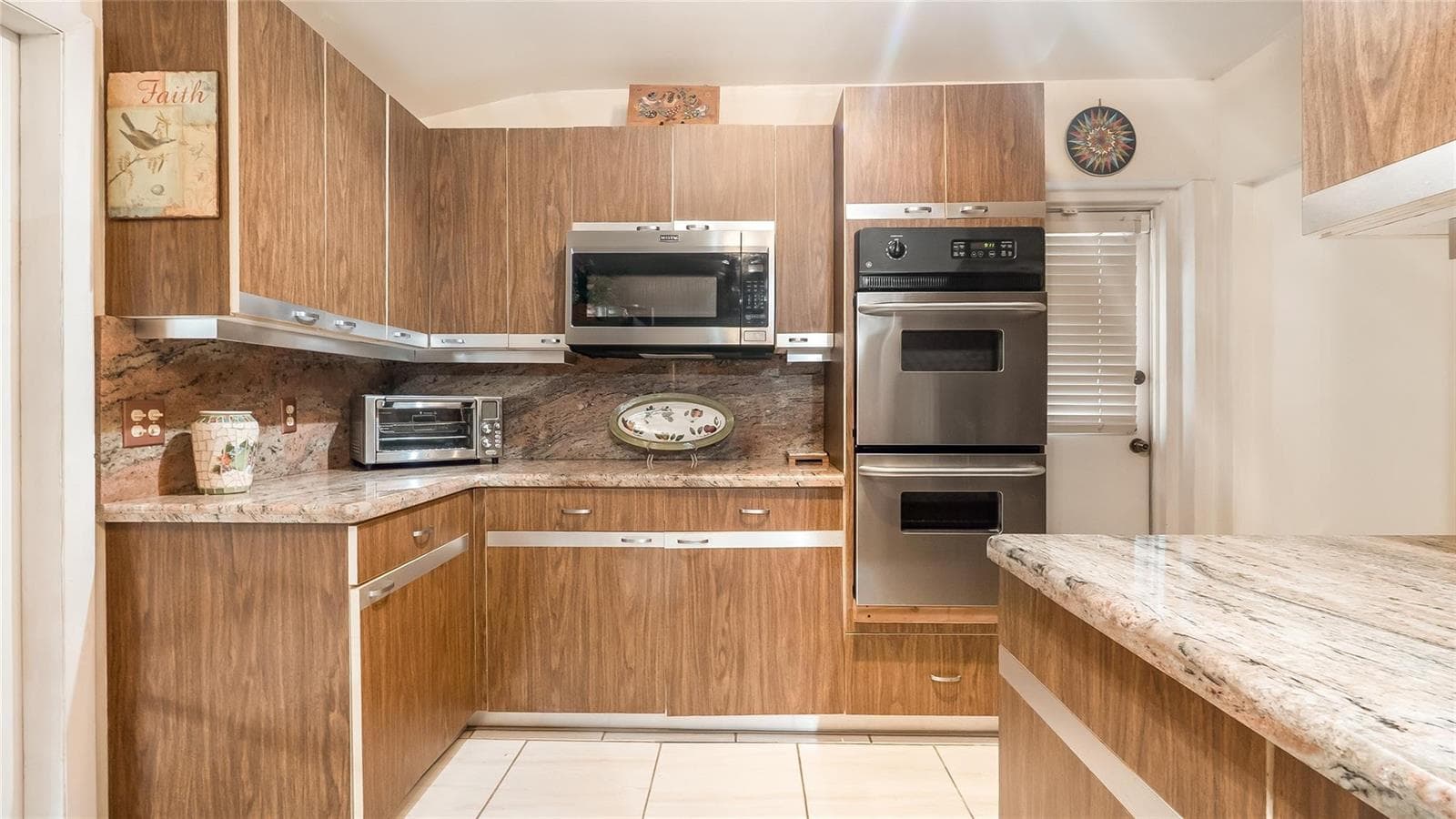 13920 N Miami Avenue, Miami FL 33168 — 27