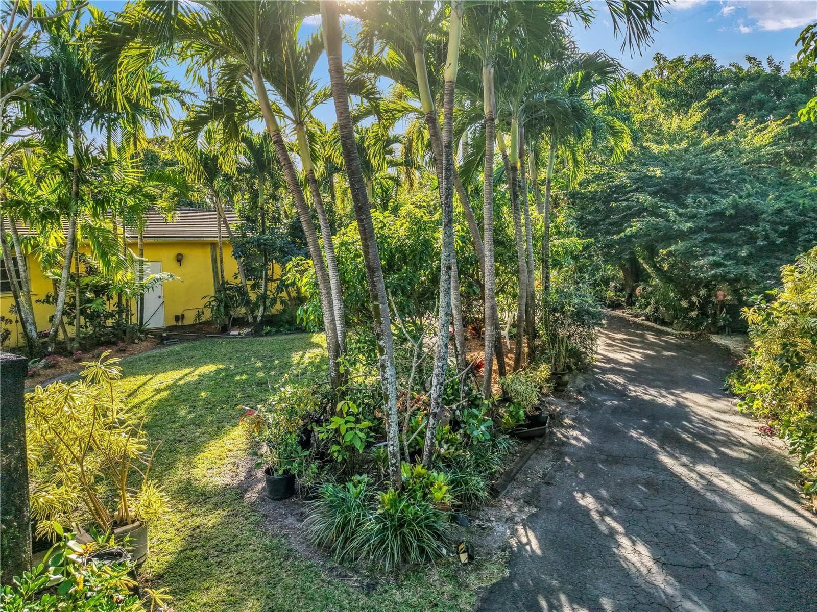 13920 N Miami Avenue, Miami FL 33168 — 32