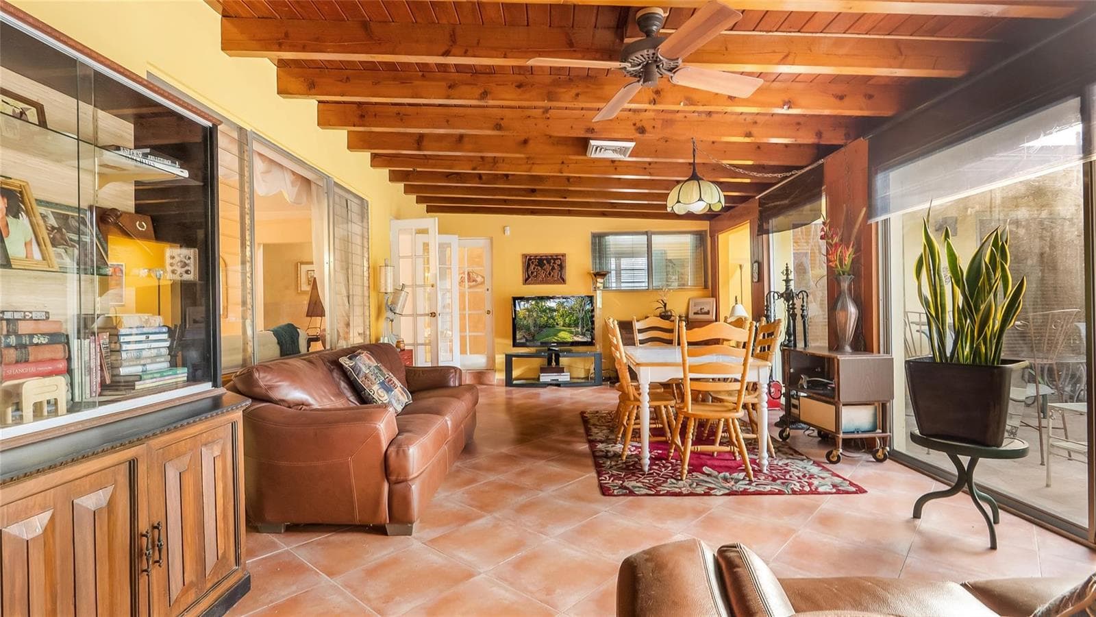 13920 N Miami Avenue, Miami FL 33168 — 20