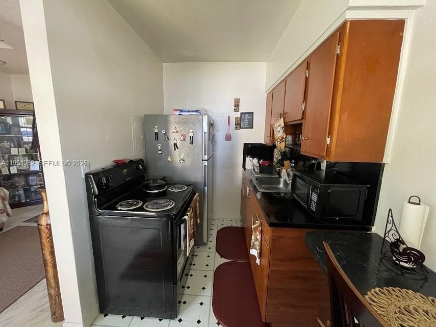 1786 NW 53rd St, Miami FL 33142 — 11