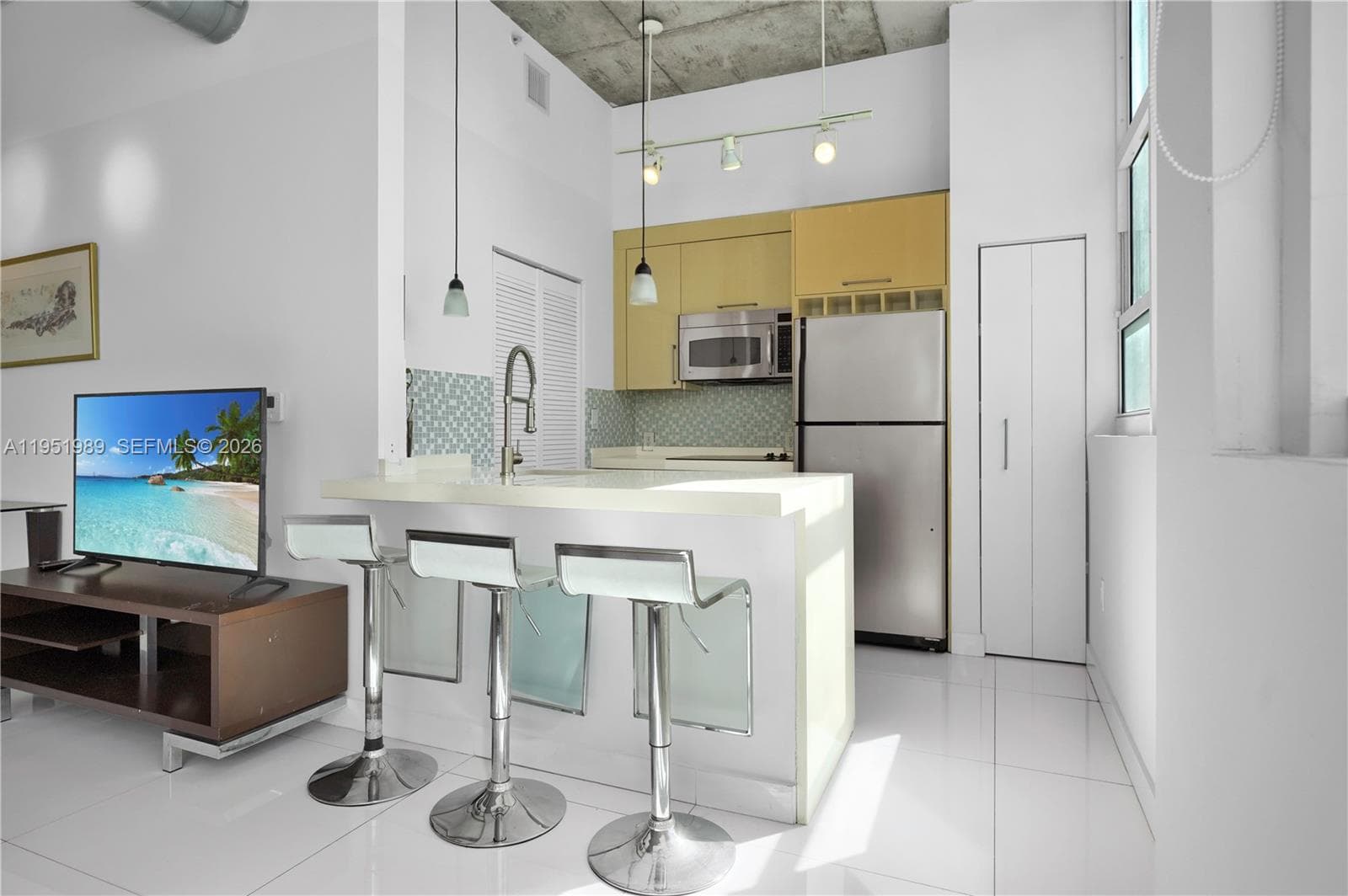 2001 Biscayne Blvd # 3213, Miami FL 33137 — 3