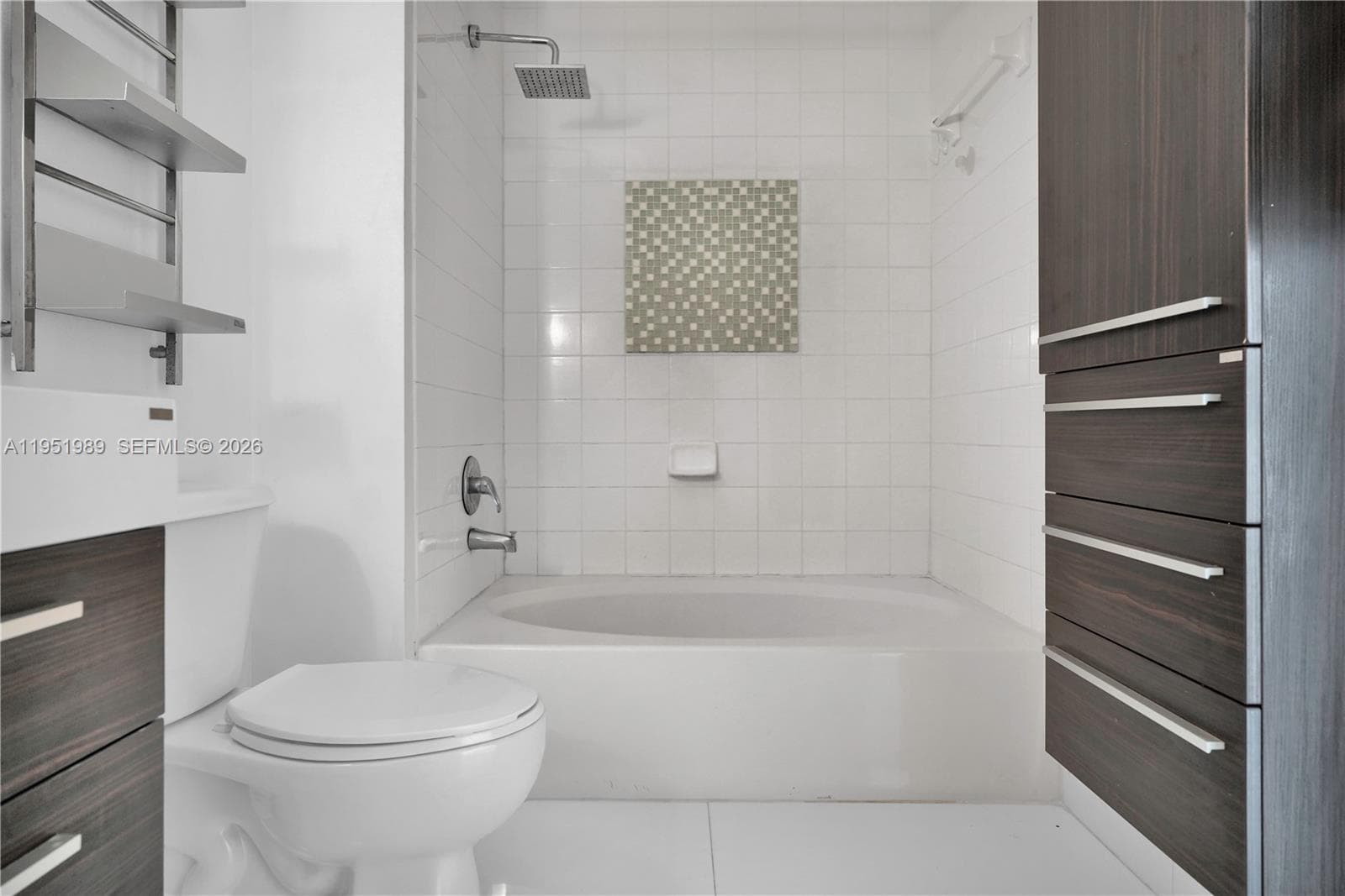 2001 Biscayne Blvd # 3213, Miami FL 33137 — 5