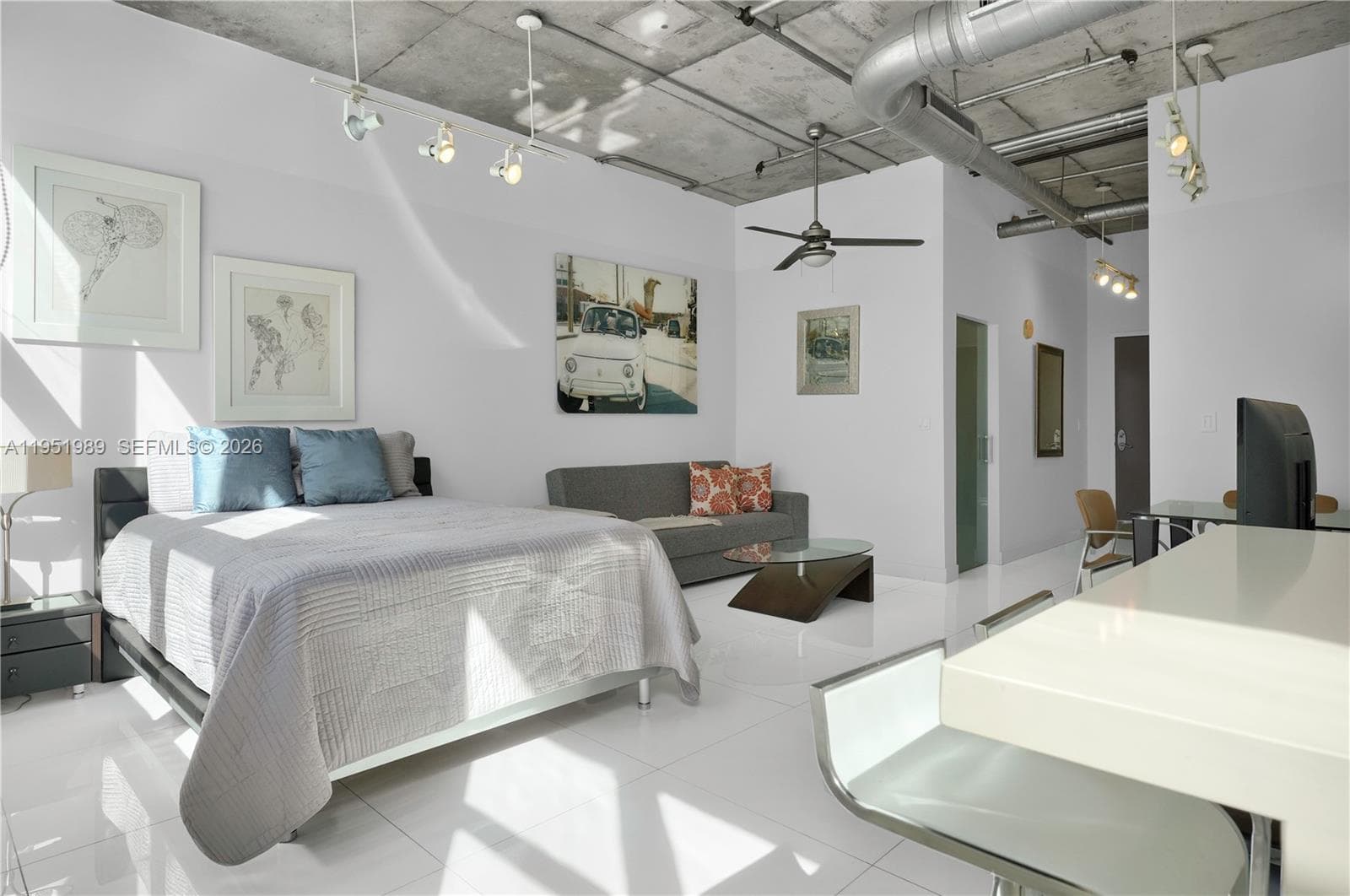 2001 Biscayne Blvd # 3213, Miami FL 33137 — 9