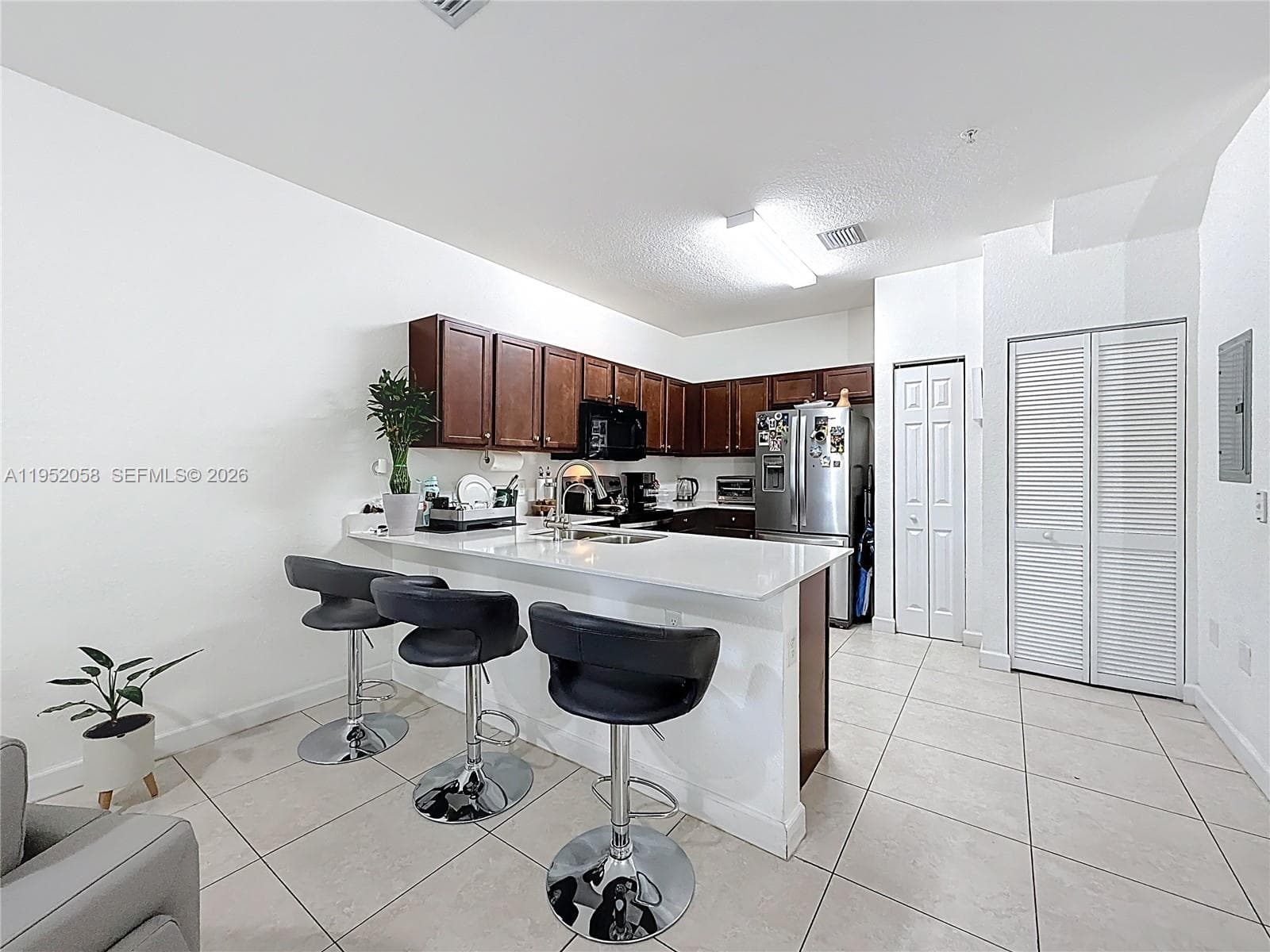 260 NW 109th Ave # 206, Miami FL 33172 — 7