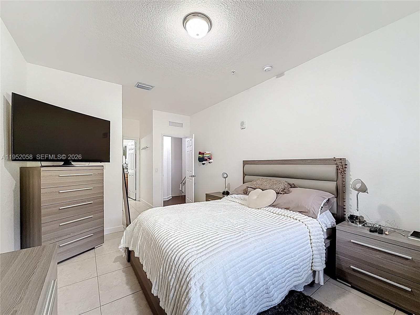 260 NW 109th Ave # 206, Miami FL 33172 — 20