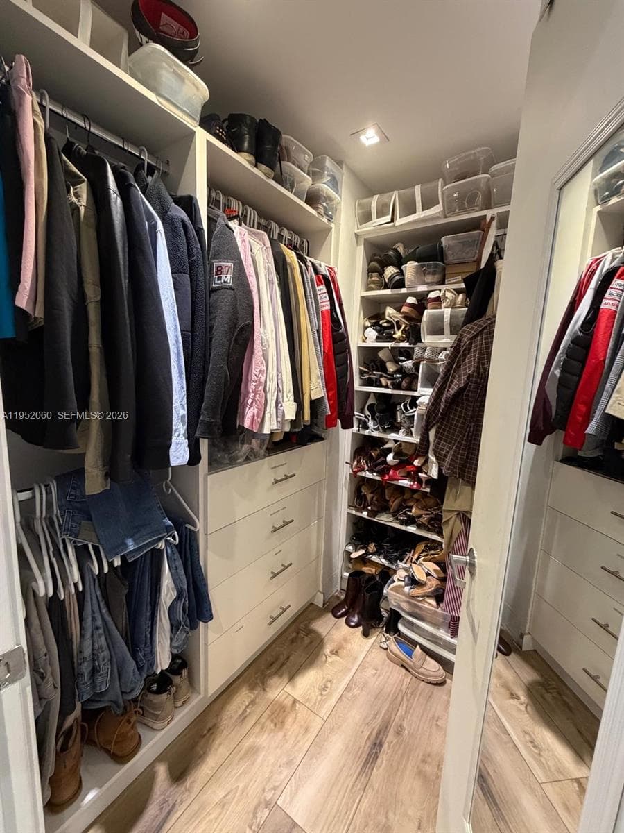 1050 Brickell Ave # 222, Miami FL 33131 — 22